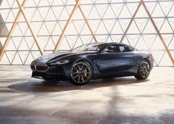 BMW 8