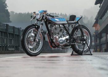 Yamaha SR400