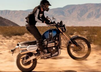 Nový Triumph 1200 Scrambler má super techniku jako žádná motorka před ním!