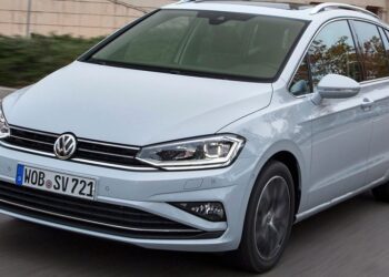 Nejprodávanější modely v Evropě v přehledné tabulce na jednom místě: Škoda předběhla VW.