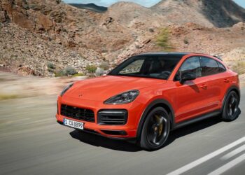 Představení Porsche Cayenne Coupé je tady. Pod kapotou  má V8