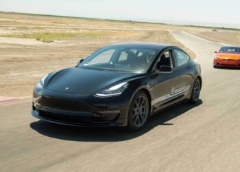 Tesla Model 3 je nejprodávanější elektromobil!