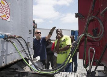 Ministerstva chtějí další omezení pro kamiony