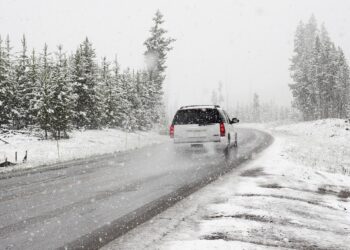 snow 1281636 1280
