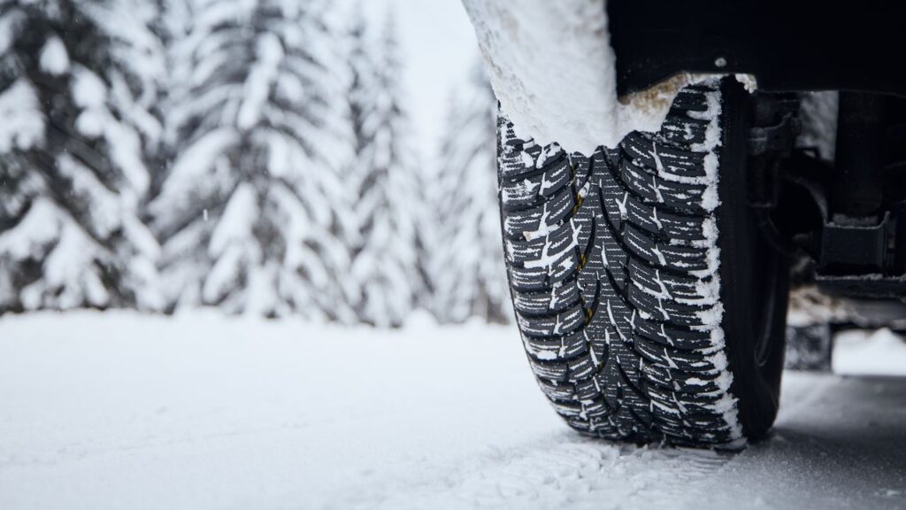 detail zaber na pneumatiku