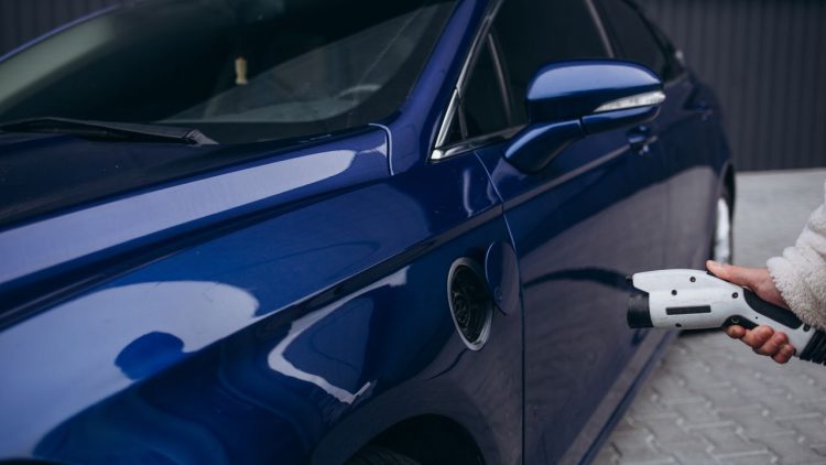nabijeni vozu detail modre auto foto nabijeni vozu detail modre auto foto