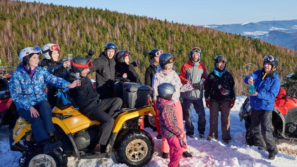 skupina pratel ctyrkolky