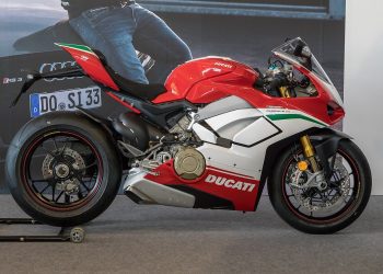 ducati panigalev4