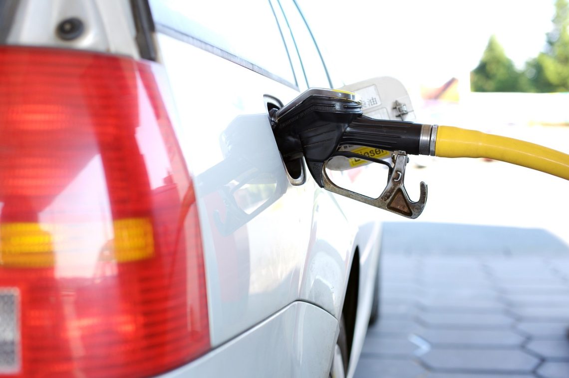 palivo refuel 2157211 1280