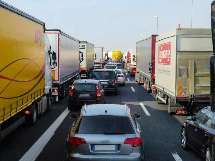 hydrogen auto traffic 2251530 1280