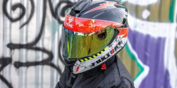 helment helmets 4756552 1280