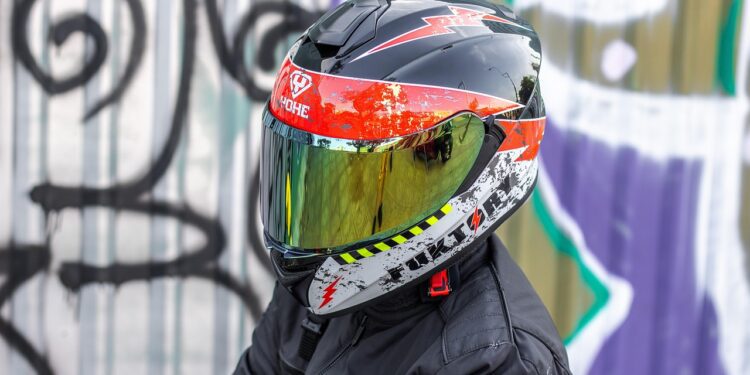 helment helmets 4756552 1280
